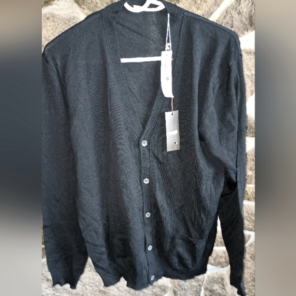 Vintage men's black wool cardigan sweater xl